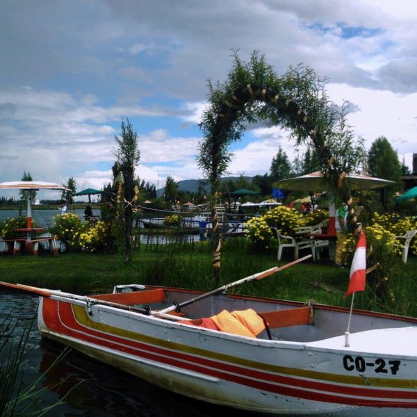 Lee más sobre el artículo LAGUNA DE PACA UNA HISTORIA DEBAJO DEL AGUA
