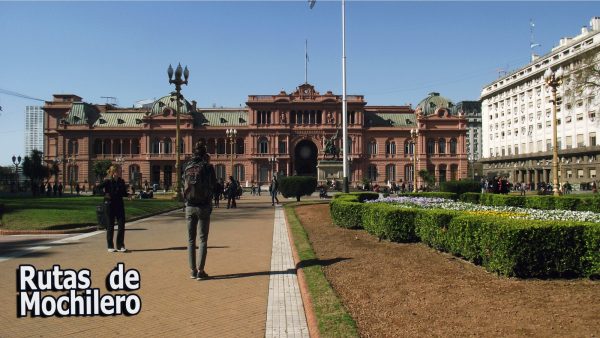 Lee más sobre el artículo LA CASA ROSADA DE BUENOS AIRES